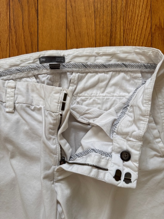 GAP White Boot Cut Pants - Picture 3 of 4